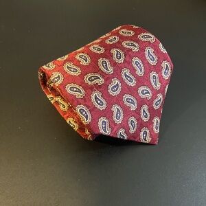Kenneth Roberts Men's Handmade Silk Tie Paisley Red EUC